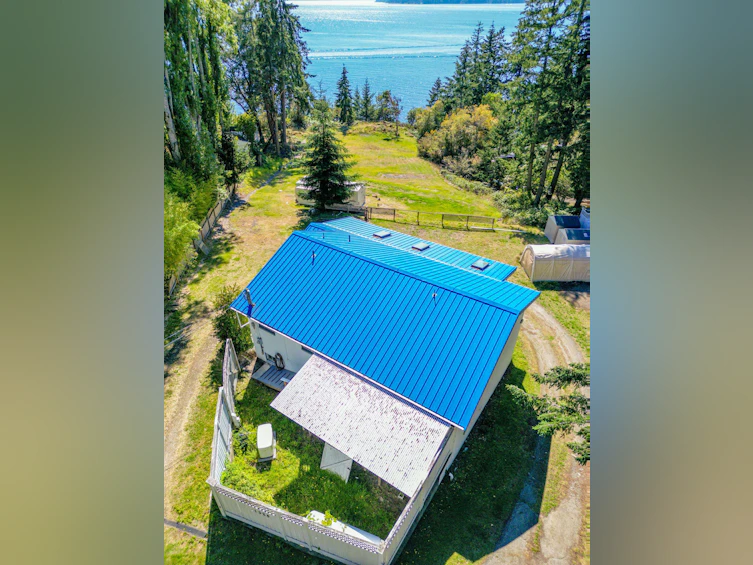 1325 Mackinnon Road, Pender Island, BC, V0N 2M1 - 10