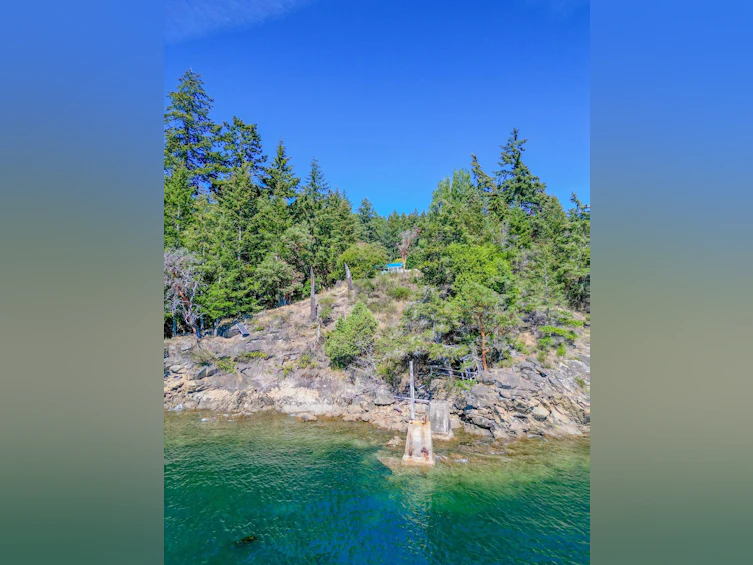 1325 Mackinnon Road, Pender Island, BC, V0N 2M1 - 11