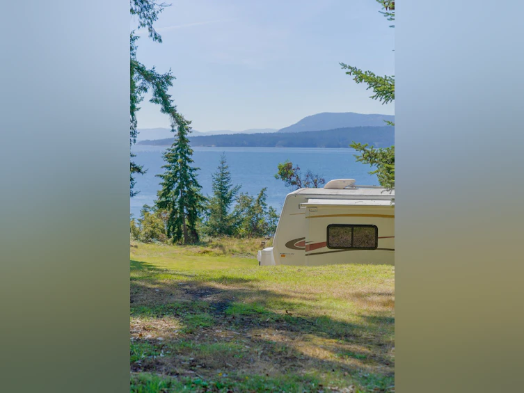 1325 Mackinnon Road, Pender Island, BC, V0N 2M1 - 35