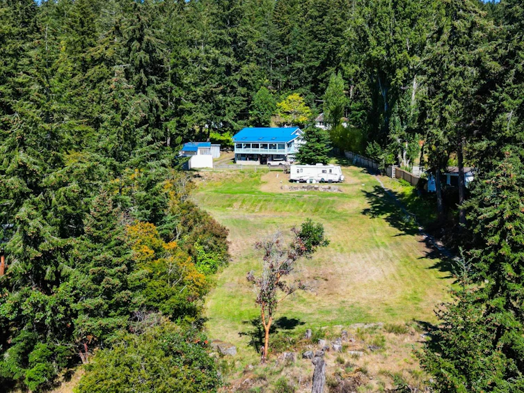 1325 Mackinnon Road, Pender Island, BC, V0N 2M1 - 7