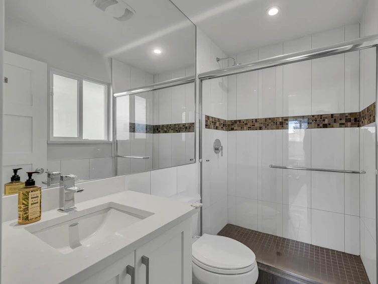 12943 14a Avenue, Surrey, BC, V4A 1H6 - 17