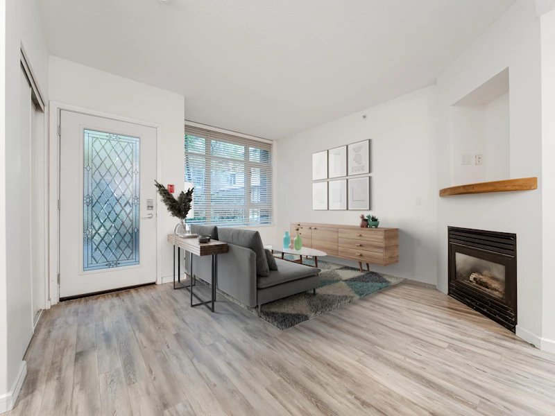 103 - 1068 Hornby Street, Vancouver BC V6Z 2Y7