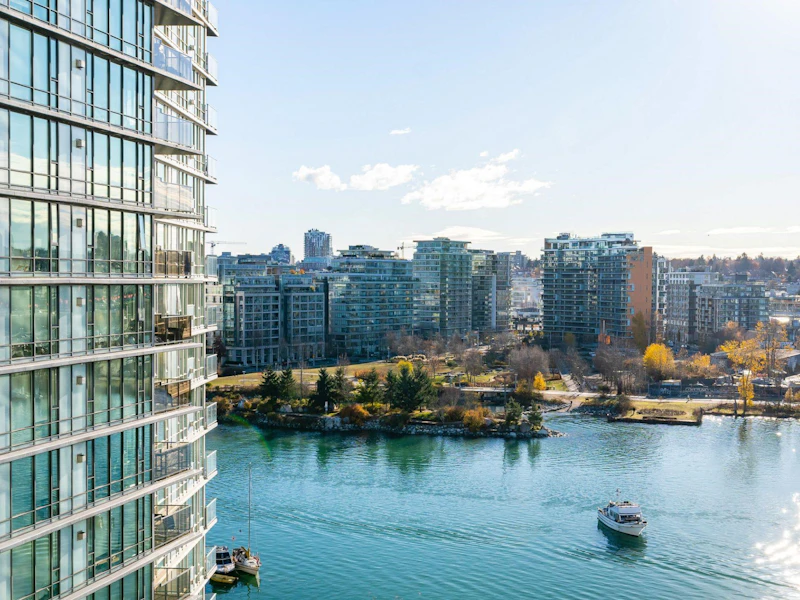 1502 - 918 Cooperage Way, Vancouver BC V6B 0A7