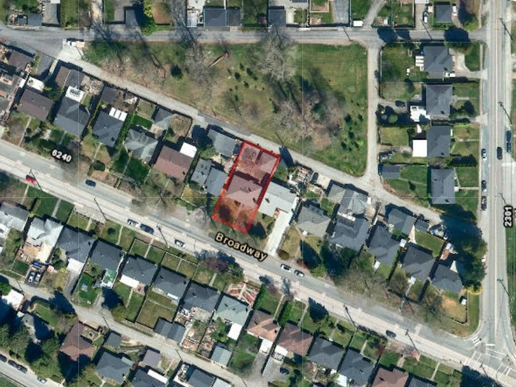 6325 Broadway, Burnaby, BC, V5B 2Y4