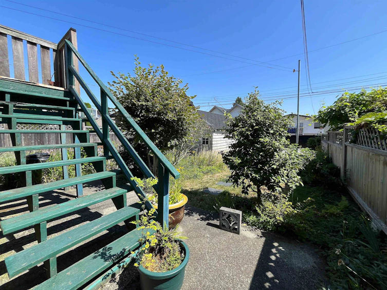 4648 Elgin Street, Vancouver, BC, V5V 4R8 - 14