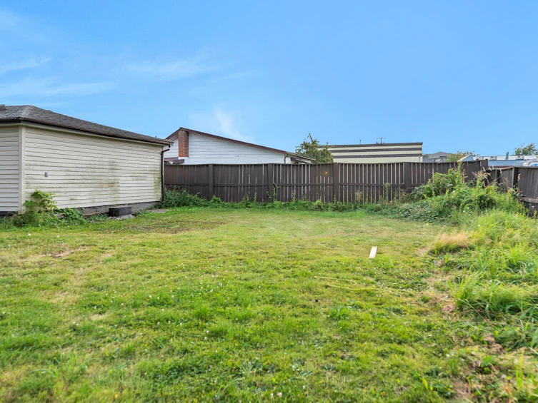 46021 Fifth Avenue, Chilliwack, BC, V2P 1M6 - 36