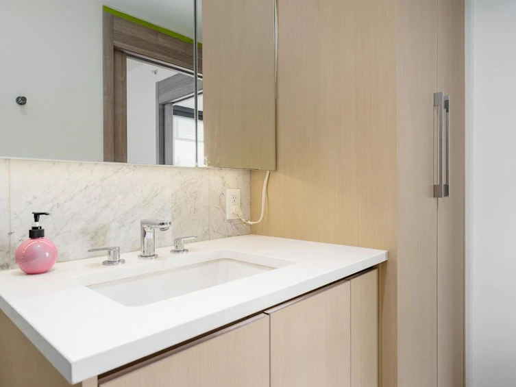 2313-89 Nelson Street, Vancouver, BC, V6Z 0E7 - 14