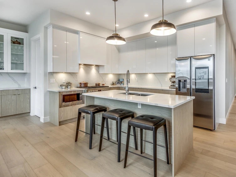 1905 167 Street, Surrey, BC, V3Z 9R4 - 4
