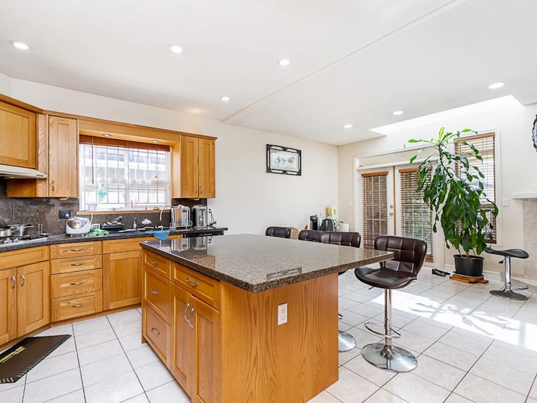 10720 Gilmore Crescent, Richmond, BC, V6X 1X4 - 5