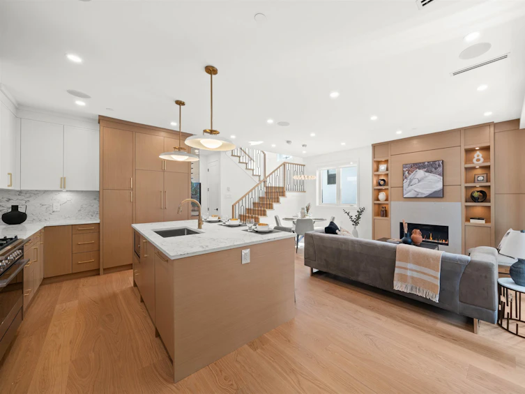 1-1161 East 11th Avenue, Vancouver, BC, V5T 2G4 - 14