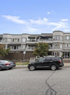104 1840 E Southmere Crescent