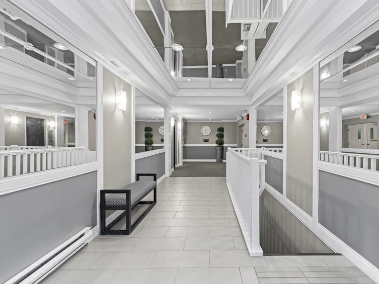 104-1840 East Southmere, Surrey, BC, V4A 9C5 - 2