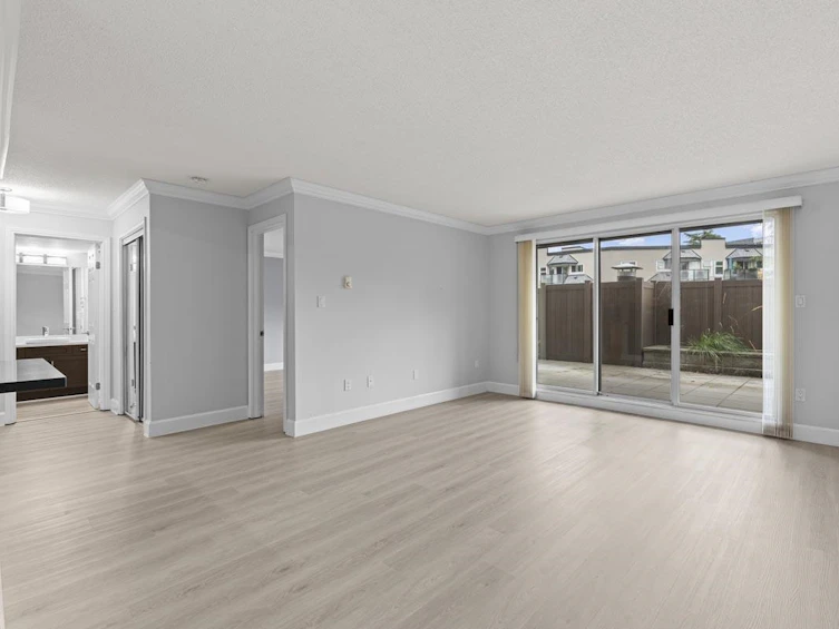 104-1840 East Southmere, Surrey, BC, V4A 9C5 - 6