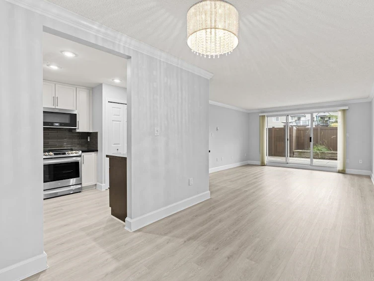 104-1840 East Southmere, Surrey, BC, V4A 9C5 - 12