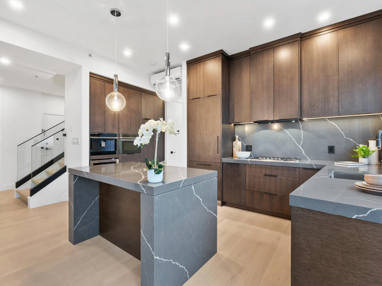 2703-1155 Seymour Street, Vancouver, BC, V6B 1K2 - 11