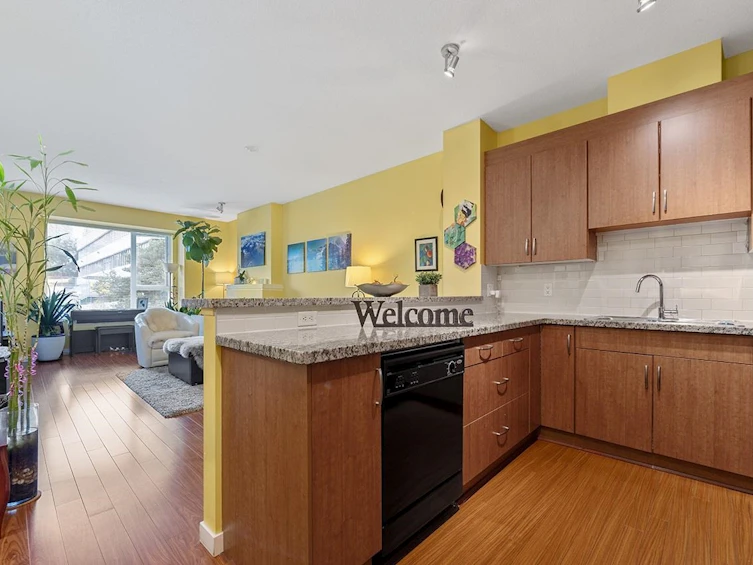 410-4723 Dawson Street, Burnaby, BC, V5C 0A7 - 10
