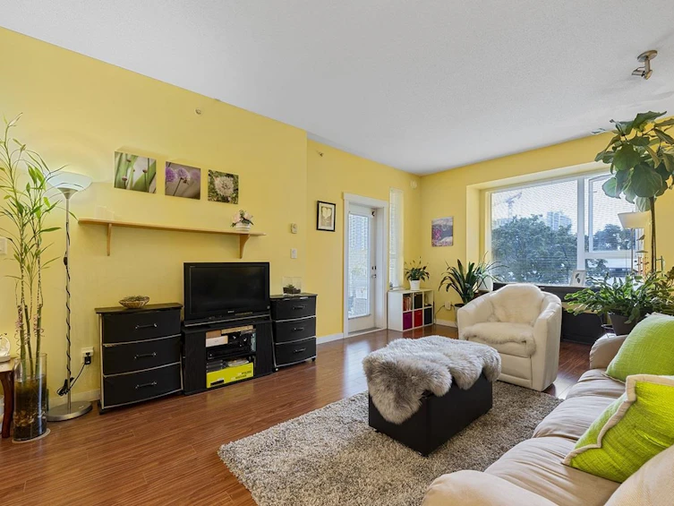 410-4723 Dawson Street, Burnaby, BC, V5C 0A7 - 14