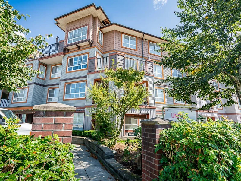 106 - 6960 120th Street, Surrey BC V3W 1V4