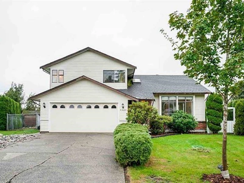 9389 139th Street, Surrey BC V3V 7K9