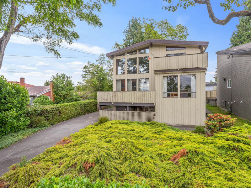 7750 Mayfield Street, Burnaby BC V5E 2J6