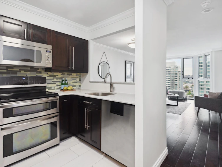 809-888 Pacific Street, Vancouver, BC, V6Z 2S6 - 5