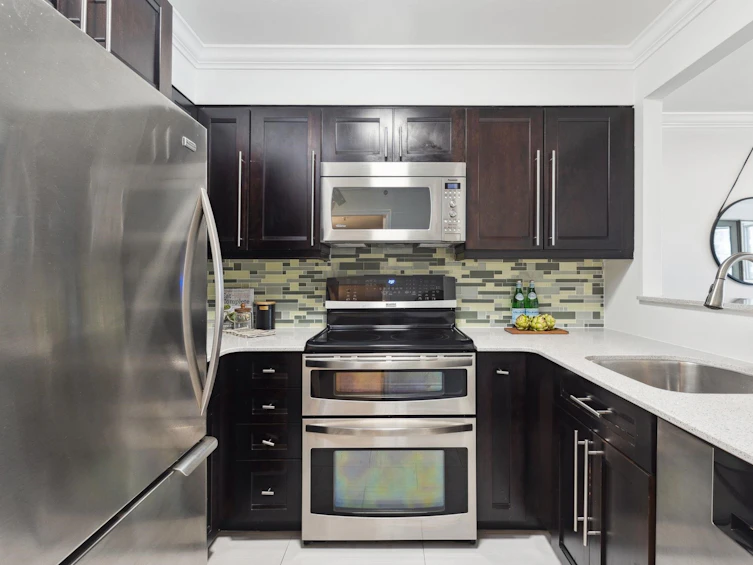 809-888 Pacific Street, Vancouver, BC, V6Z 2S6 - 21