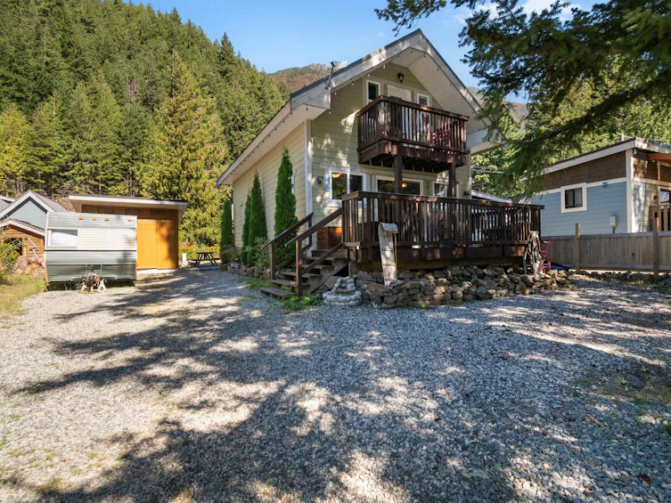 H108 Old Hope Princeton Highway, Hope, BC, V0X 1L5 - 27