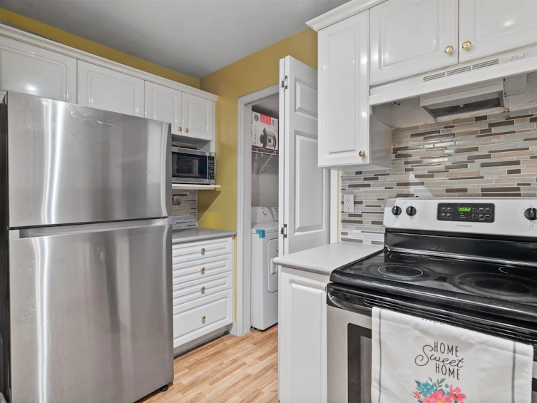 201-12155 75a, Surrey, BC, V3W 1B9 - 6