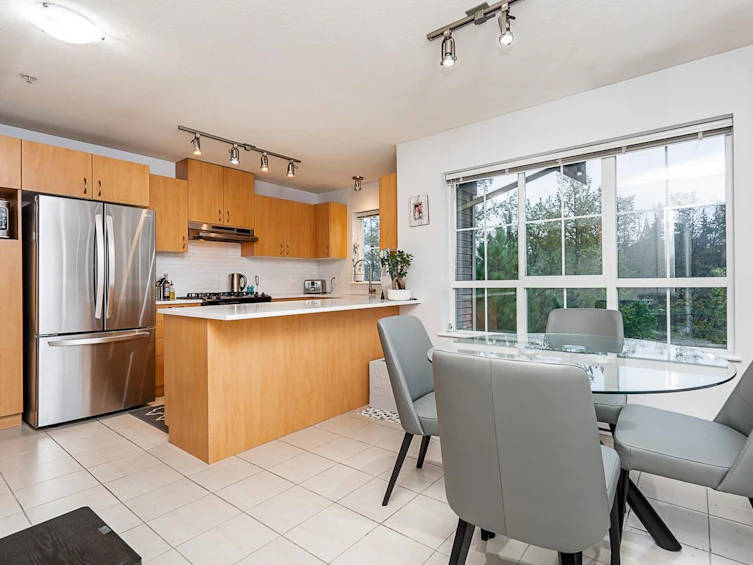411-9283 Government Street, Burnaby, BC, V3N 0A5 - 12