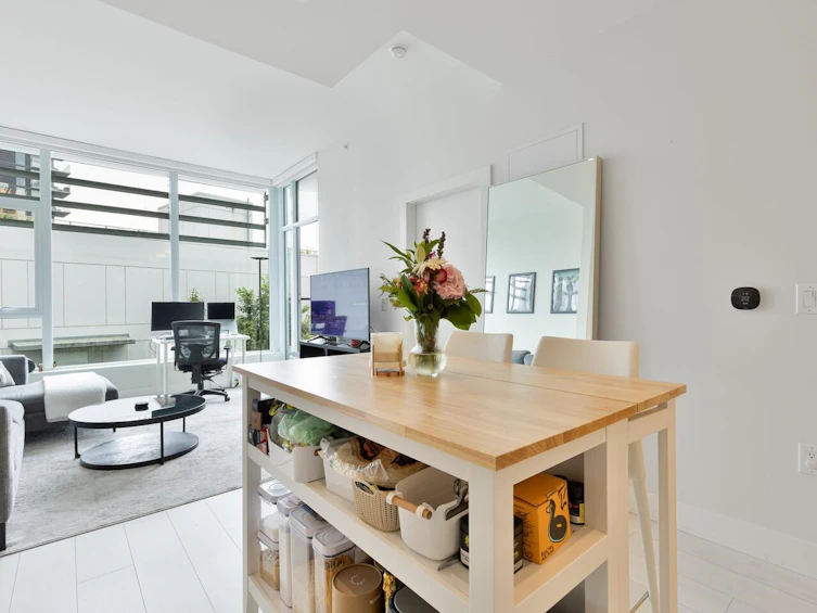 304-3438 Sawmill Crescent, Vancouver, BC, V5S 0E3 - 4