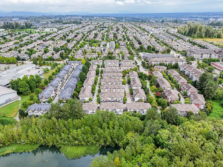 109-18777 68a Avenue, Surrey, BC, V3R 0C5 - 29