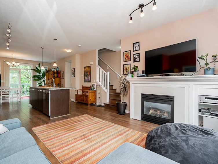 109-18777 68a Avenue, Surrey, BC, V3R 0C5 - 10