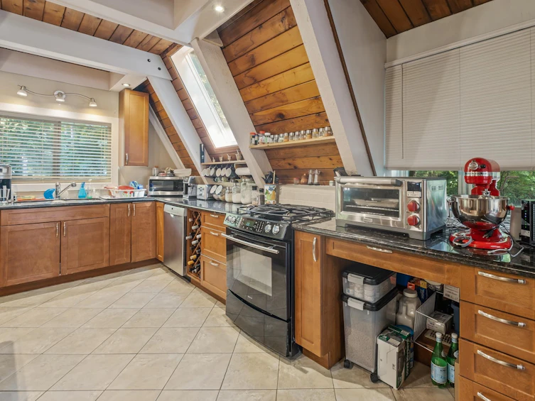 14241 Silver Valley Road, Maple Ridge, BC, V4R 2R3 - 18