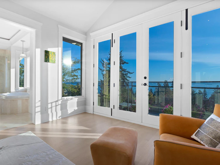 3470 Mathers Avenue, West Vancouver, BC, V7V 2K7 - 23