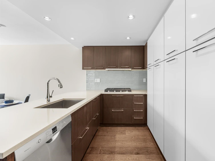 302-1680 West 4th Avenue, Vancouver, BC, V6J 1L9 - 14