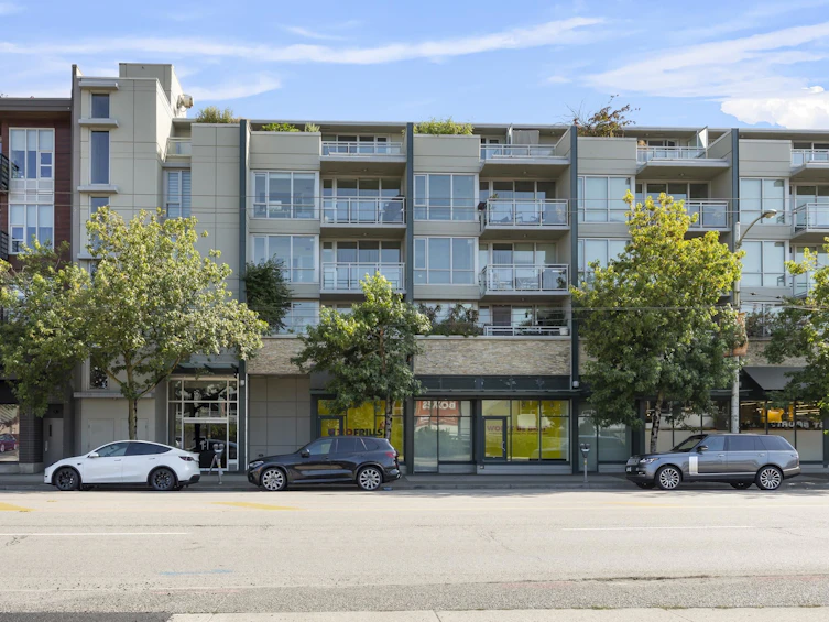 302-1680 West 4th Avenue, Vancouver, BC, V6J 1L9 - 2