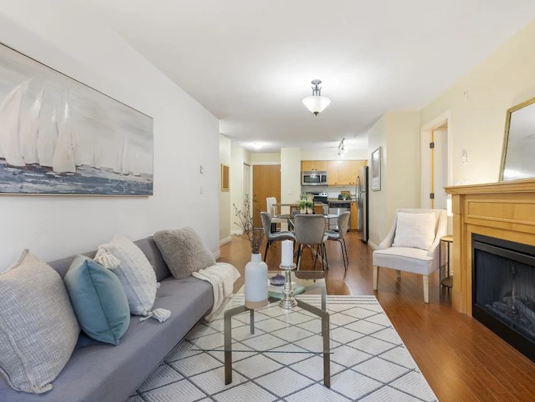 404-8717 160, Surrey, BC, V4N 5X7 - 6