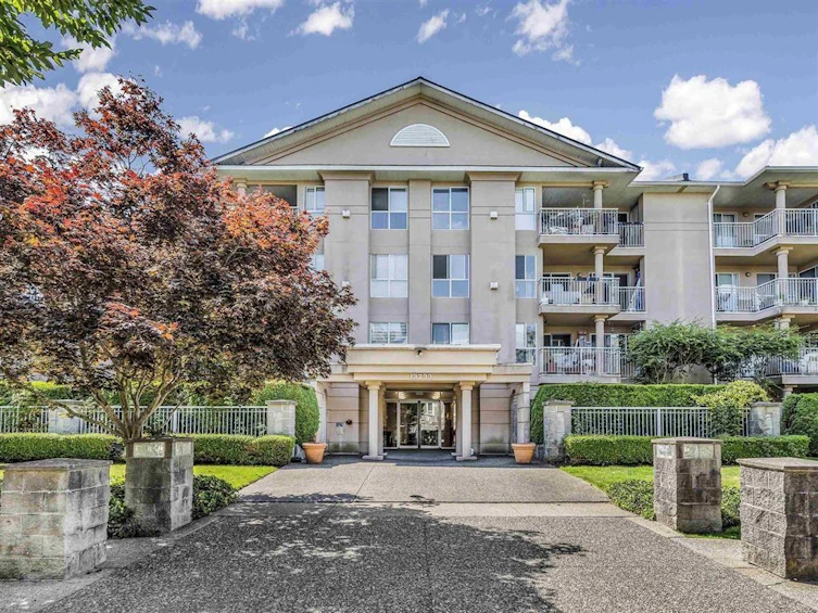 308-13733 74 Avenue, Surrey, BC, V3W 1B8