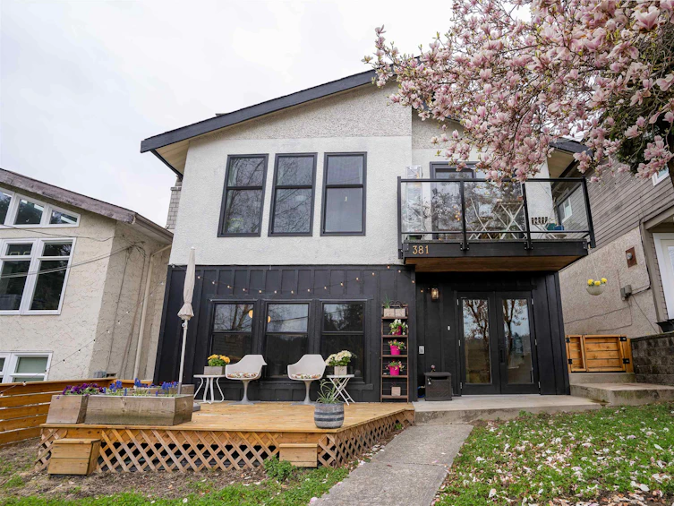 381 Clarence Street, Port Moody, BC, V3H 2Y1