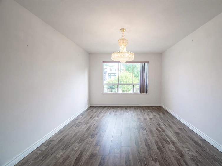 4012 Dundas Street, Burnaby, BC, V5C 1A7 - 22