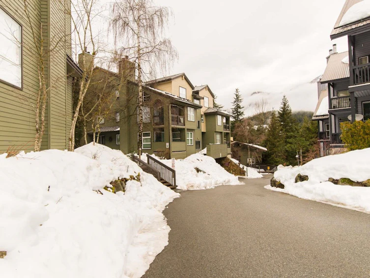 34-2217 Marmot Place, Whistler, BC, V0N 1B2 - 2