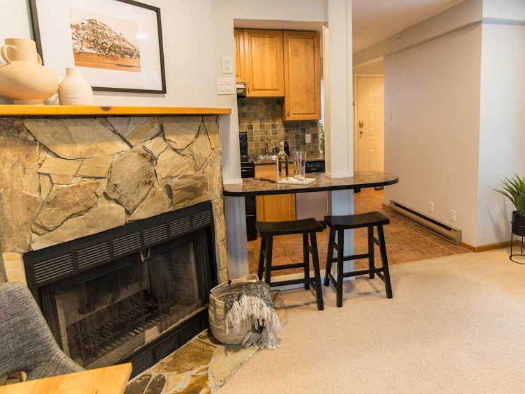 34-2217 Marmot Place, Whistler, BC, V0N 1B2 - 4