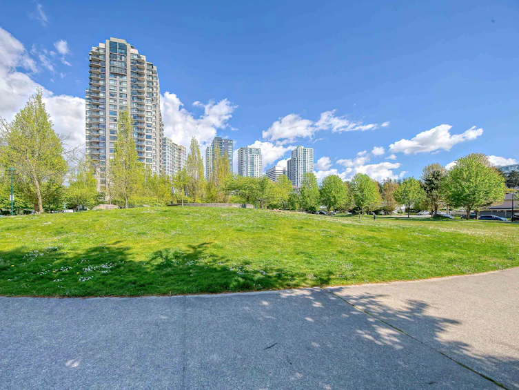 1101-5380 Oben Street, Vancouver, BC, V5R 6H7 - 3