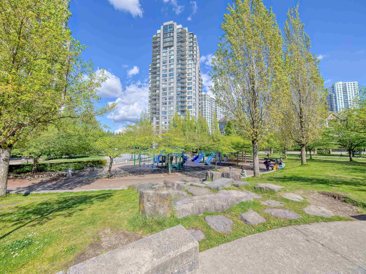 1101-5380 Oben Street, Vancouver, BC, V5R 6H7 - 6
