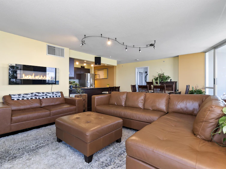 3502-13618 100 Avenue, Surrey, BC, V3T 0A8 - 5