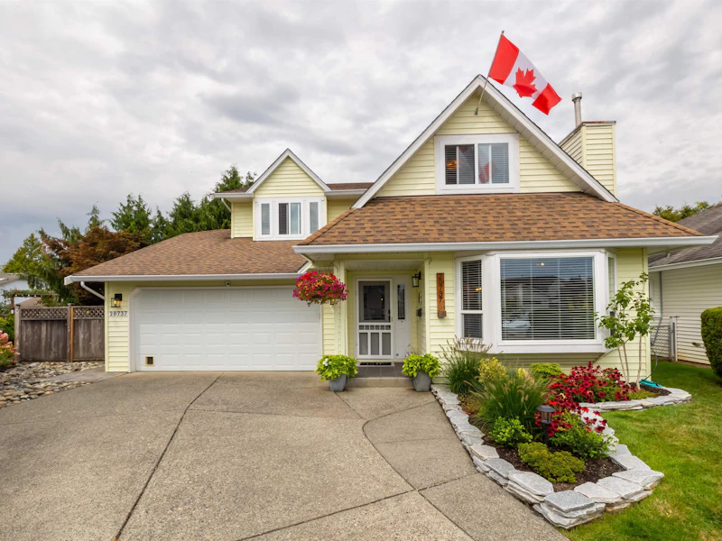 20737 51st Avenue, Langley BC V3A 7V2
