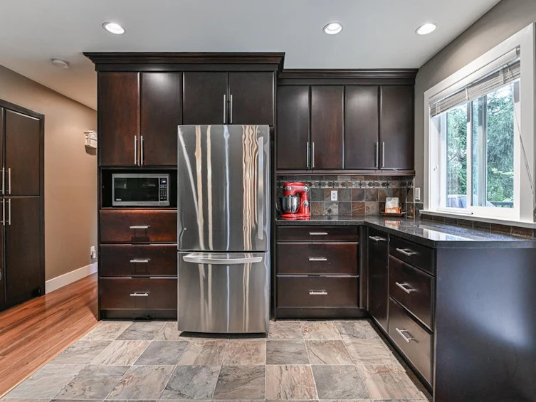 3176 Old Clayburn Road, Abbotsford, BC, V2S 4H3 - 13