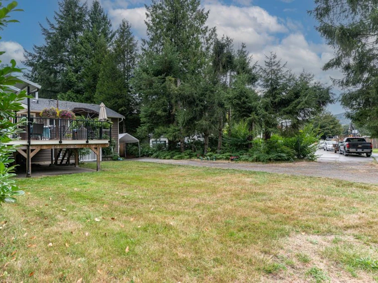 3176 Old Clayburn Road, Abbotsford, BC, V2S 4H3 - 37