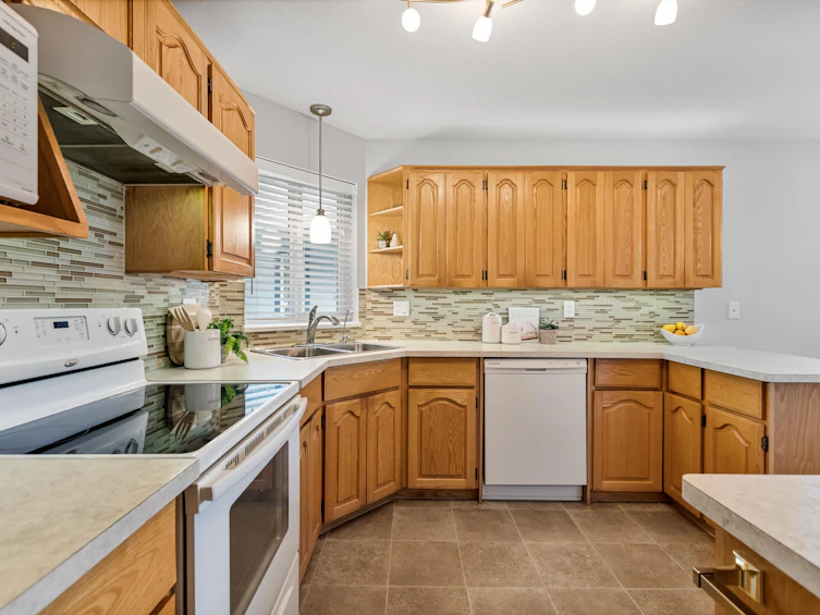 24-5550 Langley By-pass, Langley, BC, V3A 7Z3 - 11