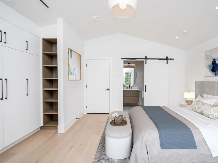 648 East 30th Avenue, Vancouver, BC, V5V 2V6 - 16